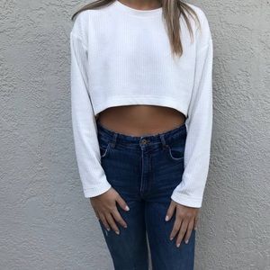 Women’s Forever 21 White Cropped Sweater